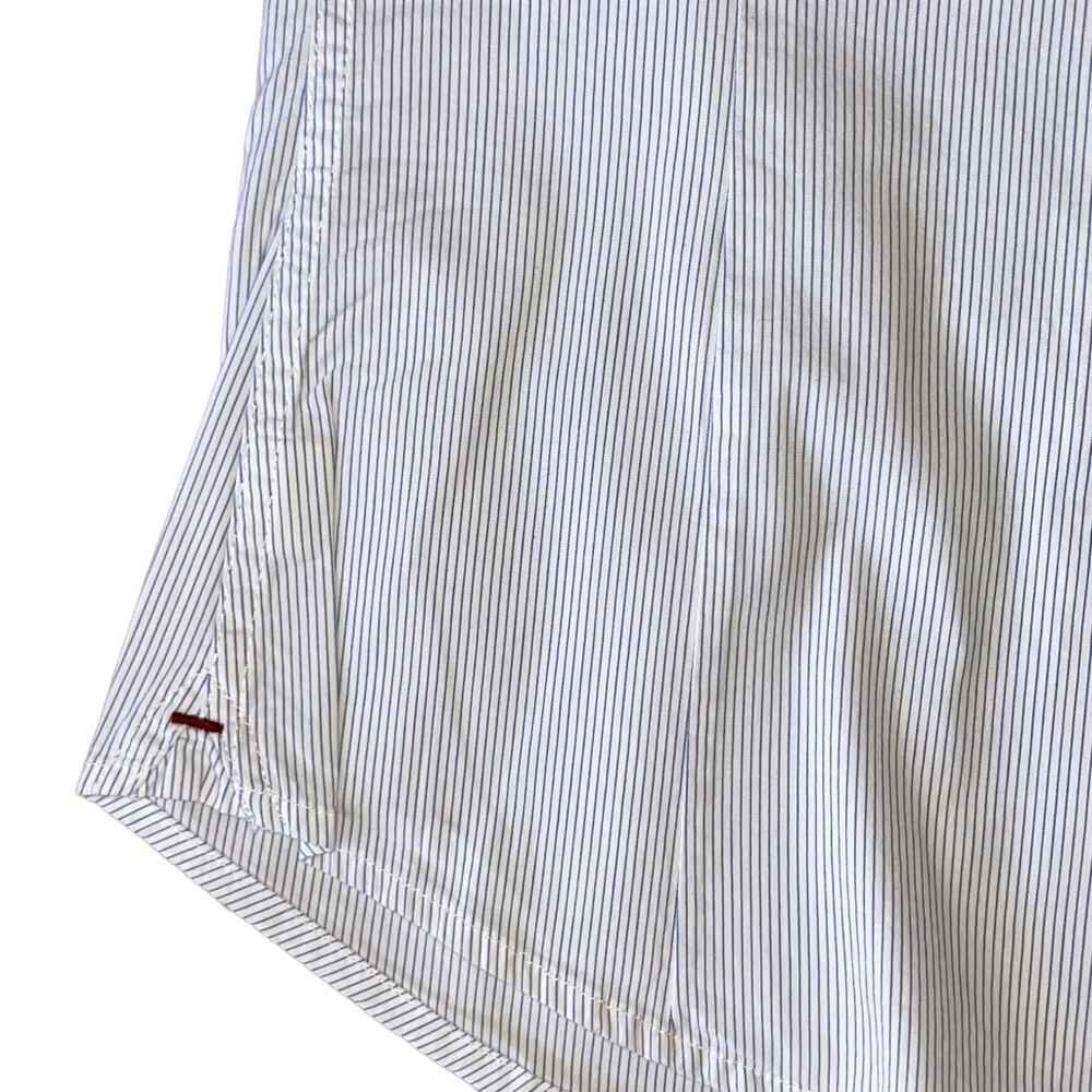 Hollister Stretch Oxford Shirt - Picture 9 of 14